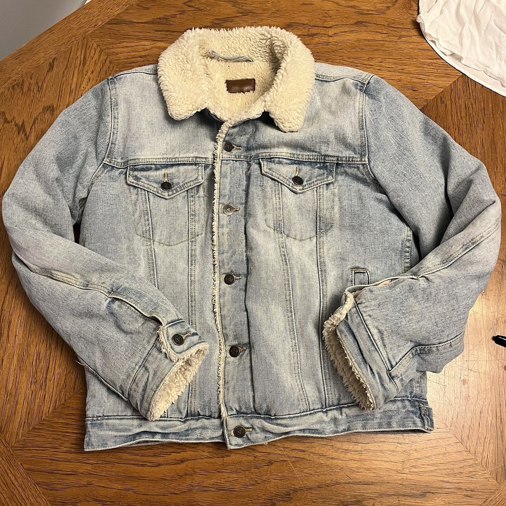 ASOS Sherpa Lined‎ Denim Jacket Mens L Light Wash Trucker Borg Coat
